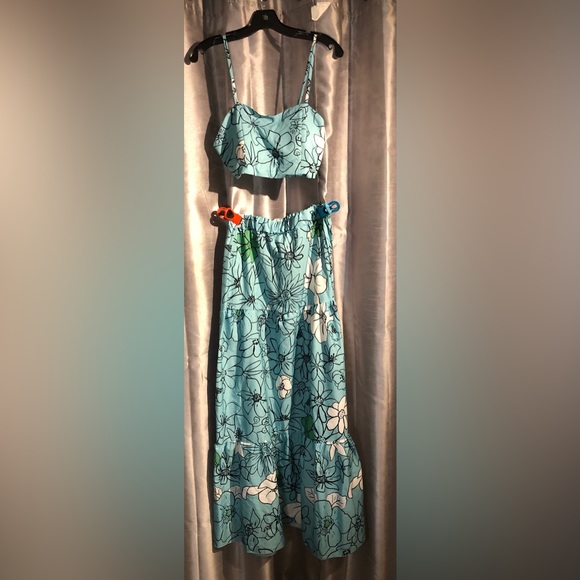 2pc Floral Tankini Skirt Set Medium - Picture 2 of 4